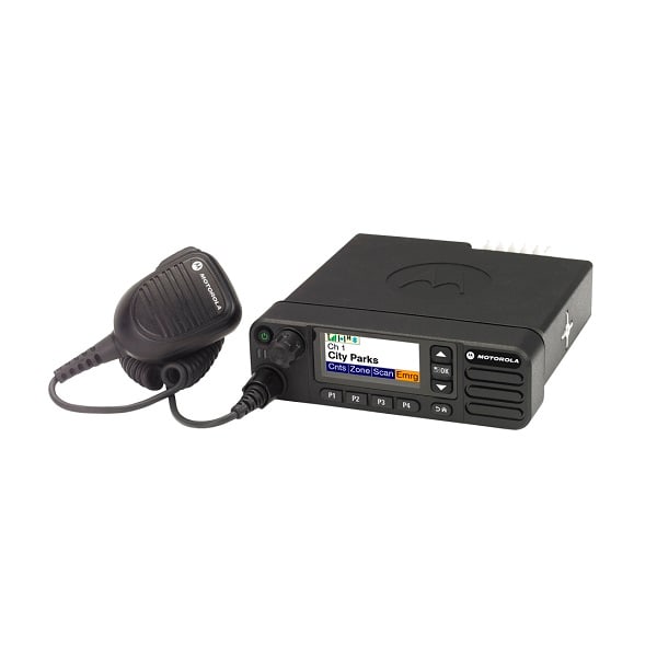 Автомобильная рация Motorola DM4600