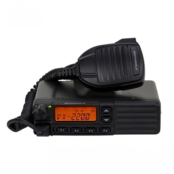 Аналоговая профессиональная рация Motorola VX-2200 V/U