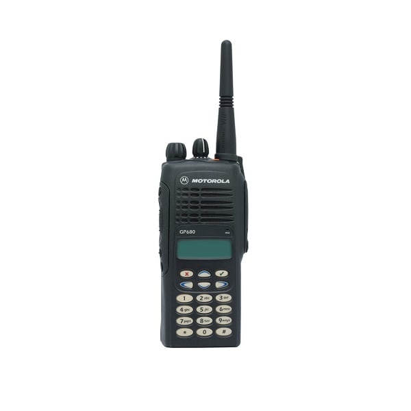 Радиостанция Motorola GP680 
